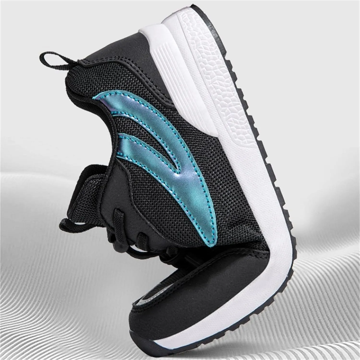 Ladies Mesh Breathable Non Slip Casual Walking Shoes Comfortable Lighweight Sneakers for Jogging Flat Bottom Soft Sole Outdoor Sports Shoes for Women