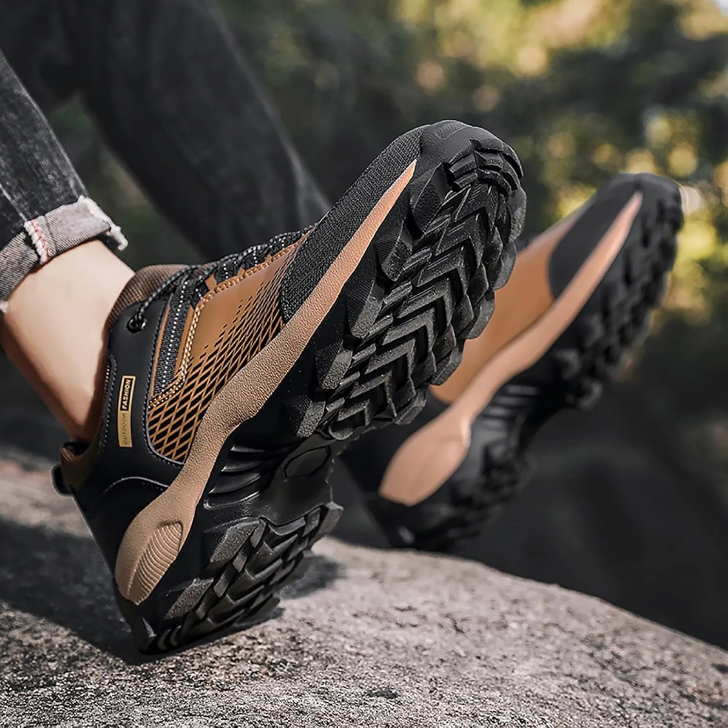 Men's Classic Casual Jogging Sneakers Breathable and Light Outdoor Comfy Walking Shoe Comfortable Stretch Shoes