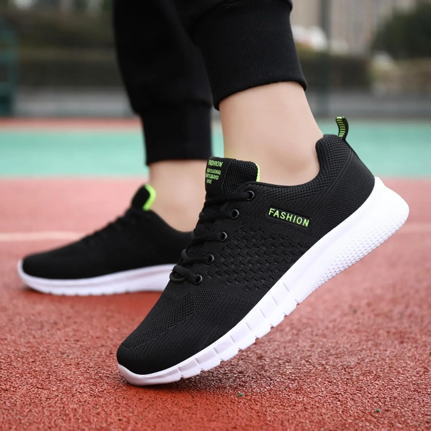 Mens Lightweight Minimalist Shoes Breathable and Light Outdoor Comfy Walking Shoe Lightweight Minimalist Shoes