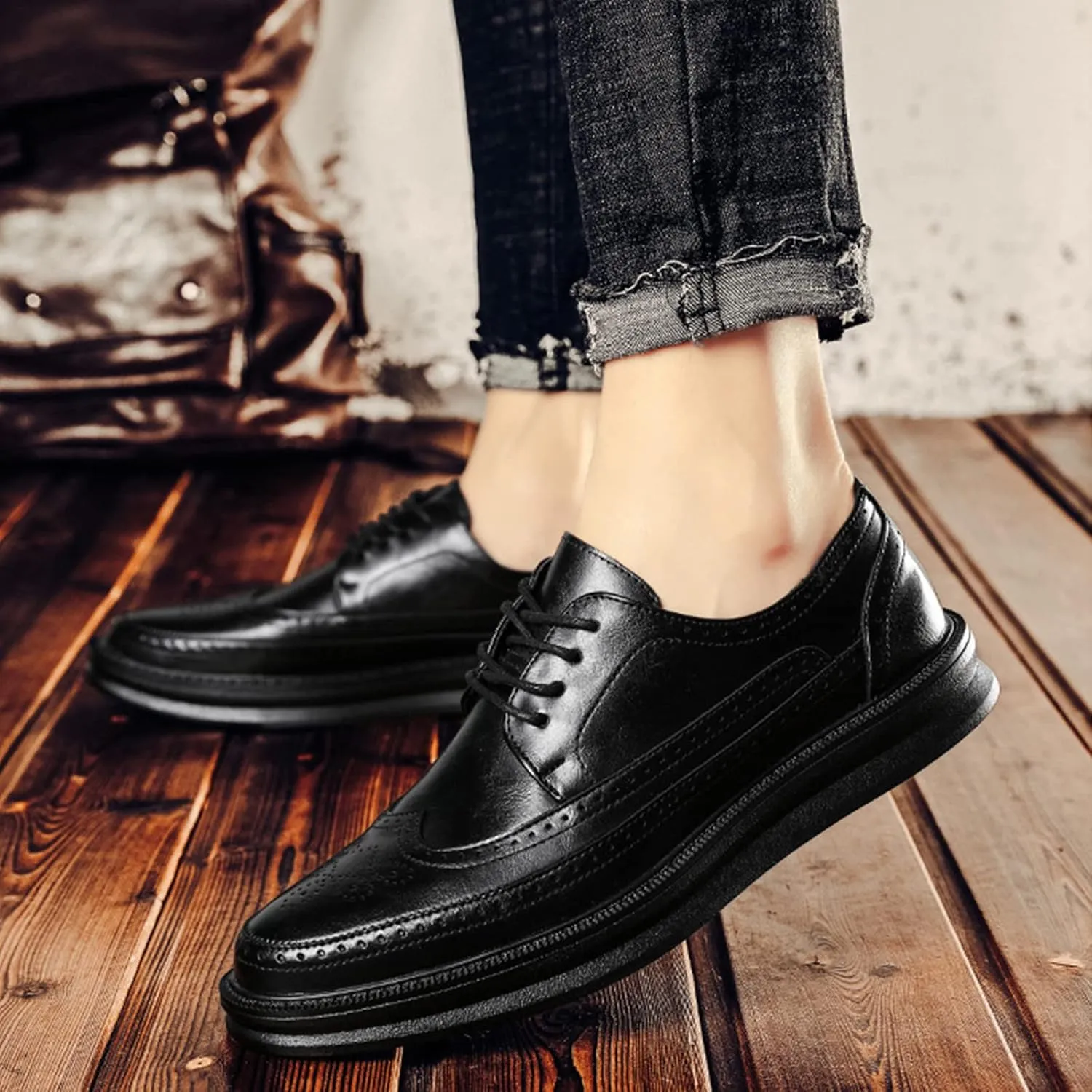 Men's Platform Brogue Dress Shoes Microfiber Leather Lace-Up Sneakers