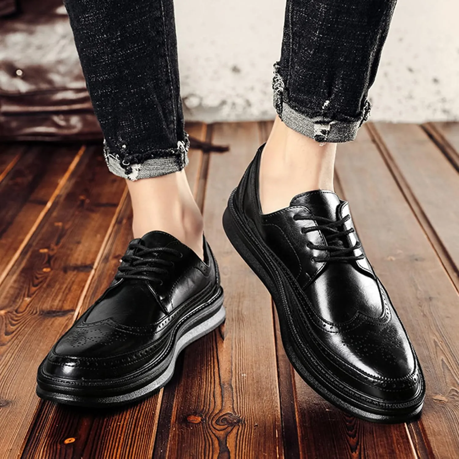 Men's Platform Brogue Dress Shoes Microfiber Leather Lace-Up Sneakers