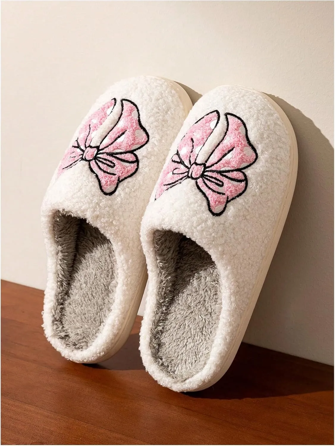 Verdusa Women's Bow Fuzzy Bedroom Slippers Warm Indoor Home Slipper Shoes