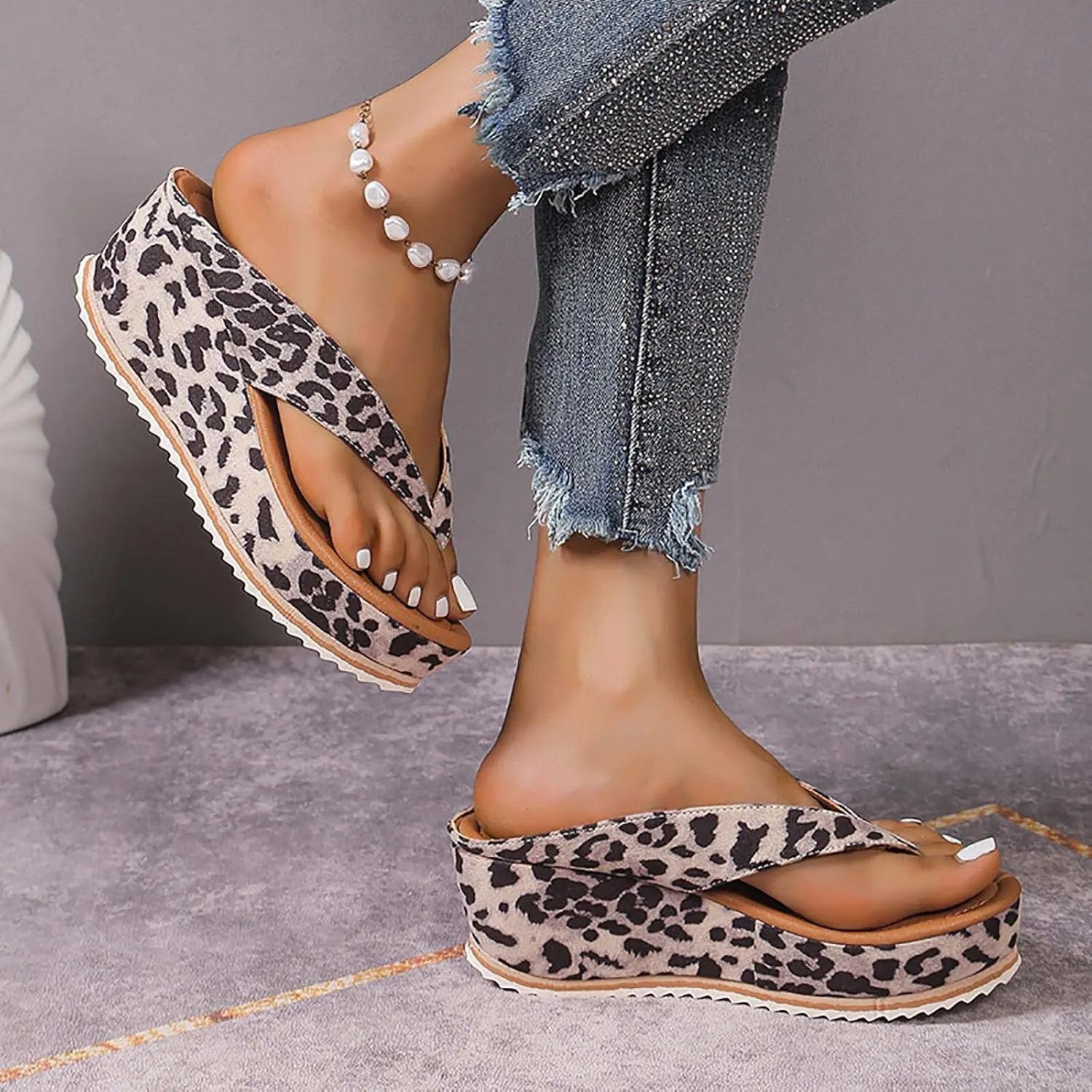 Wedge Sandals for Women 2024 Comfortable Platform Thong Flip Flops Casual Summer Dress Sandals Slip On Beach Slippers