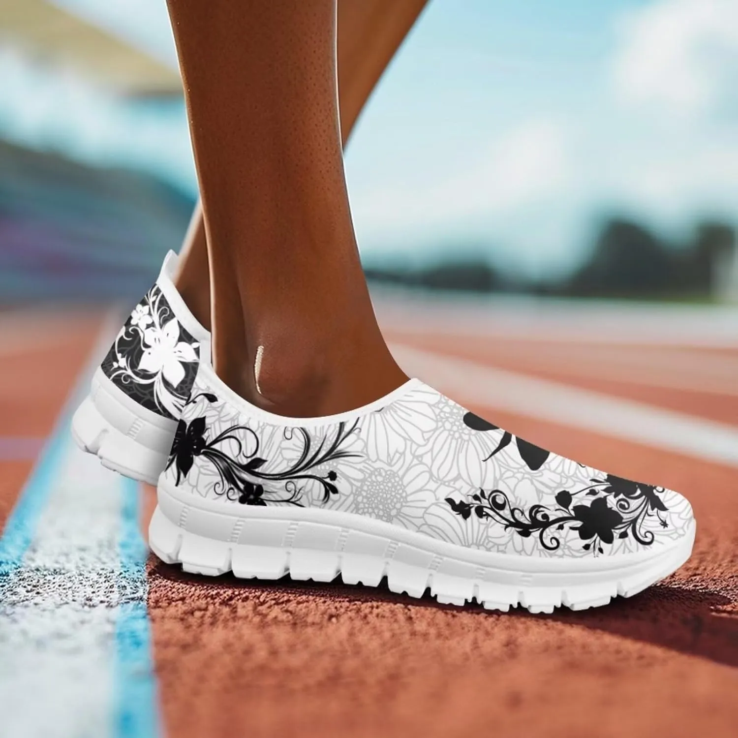 Women's Leisure Shoes Slip On Barefoot Loafers Flat Low Top Wide Walking Outdoor Sneakers for Girls