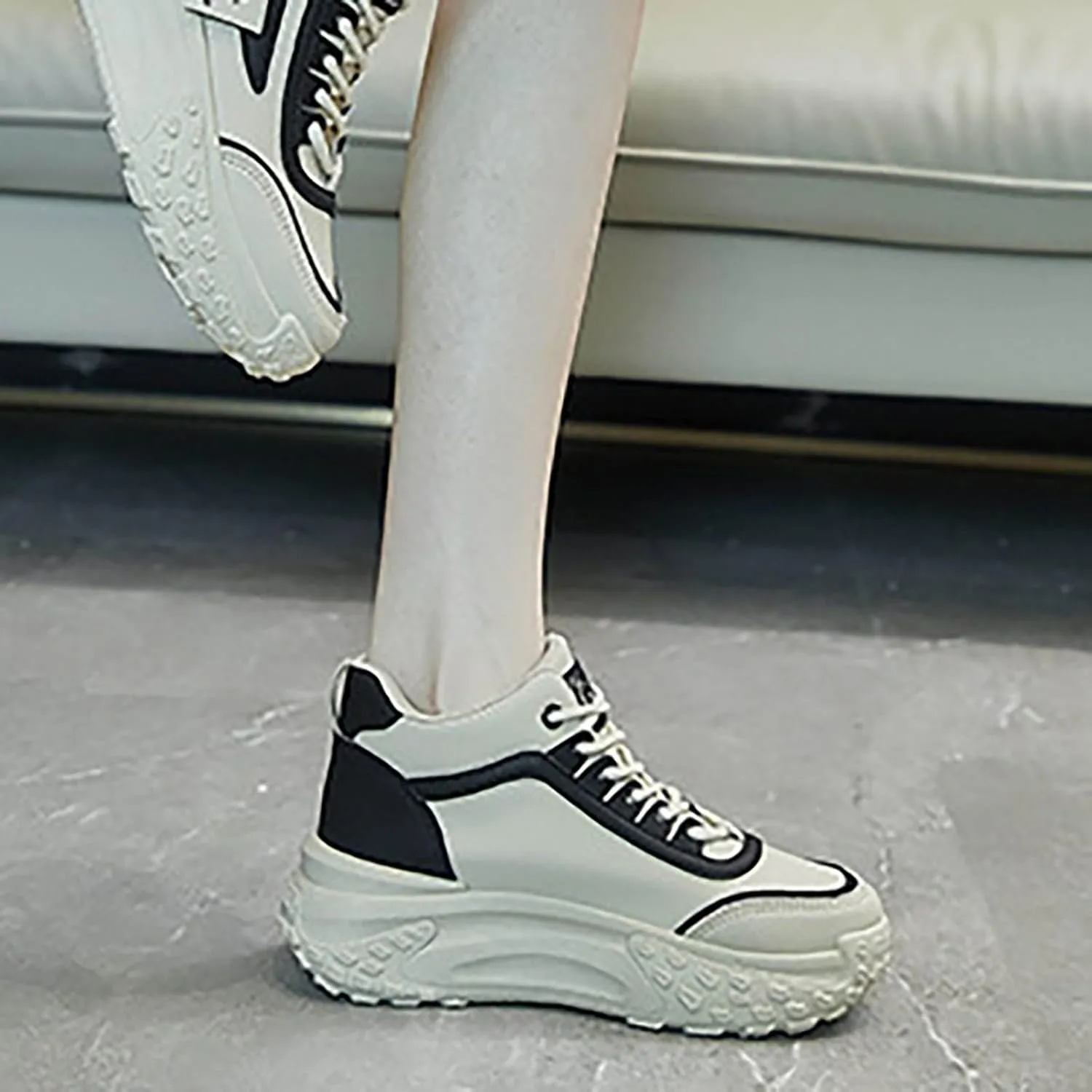 Womens Thick Sole Sneakers High Top Solid Color Lace-up Casual Breathable Soft Walking Running Shoes Comfortable Tennis Shoes Non Slip Women's Sneakers